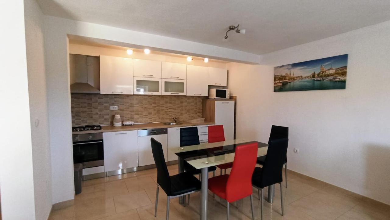 Holiday Apartments Maslina Paho Babino Polje Kültér fotó