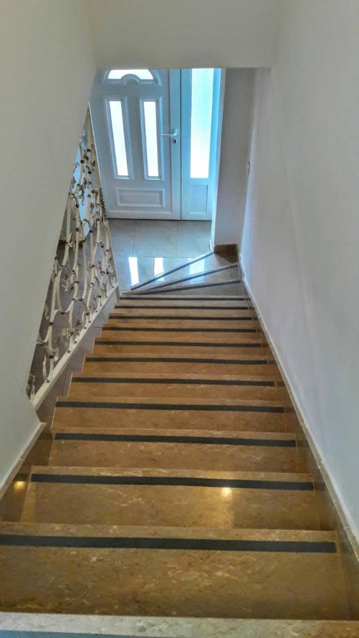 Holiday Apartments Maslina Paho Babino Polje Kültér fotó
